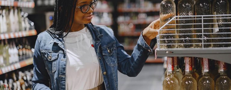 woman-shopping-vegetables-at-the-supermarket-2023-11-27-05-15-27-utc
